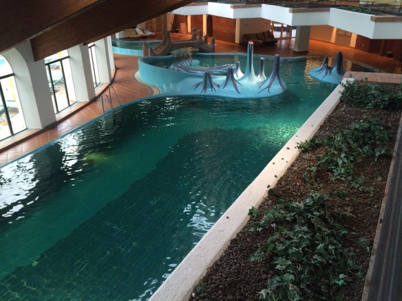 Therme Becken