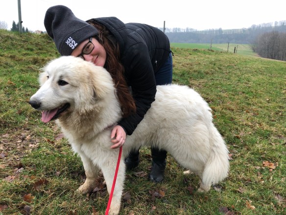 Die Bella mit ihrer großen Menschenschwester