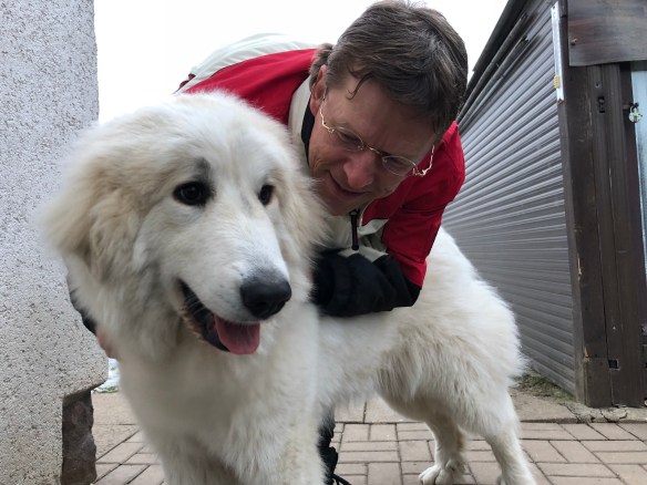 Pyri kuscheln mit der Schmusekuschelpyri