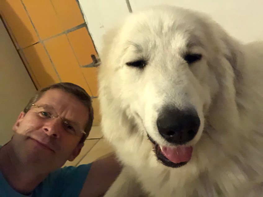 Mit meinem großen Mensch in der Kellerwohnung