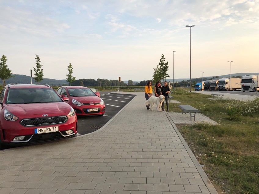Frühstückspause am Parkplatz Peuntbach