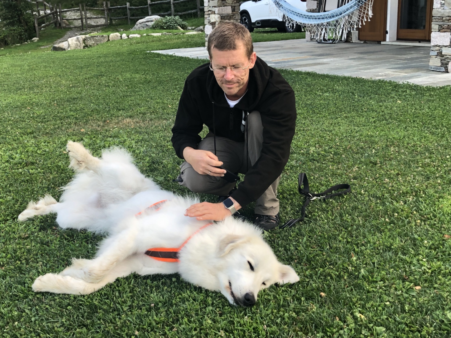 Kuscheln mit meinem großen Mensch