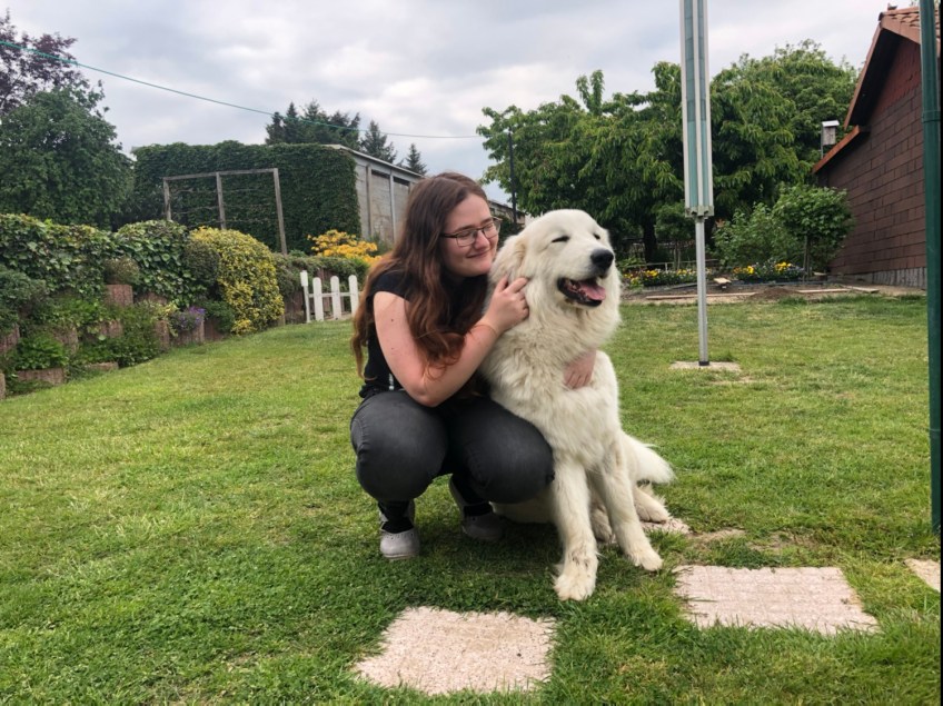 Die Bella und ihre große Menschenschwester